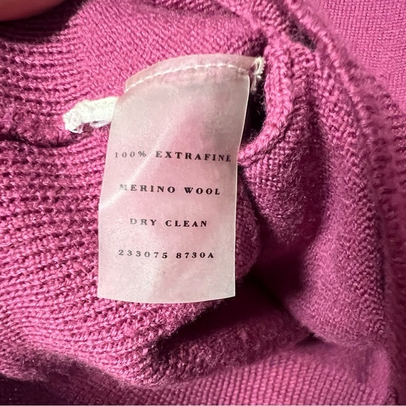 Ann Taylor Deep Pink Merino Wool  Cardigan Sweater Size Medium Flaw - Picture 5 of 10